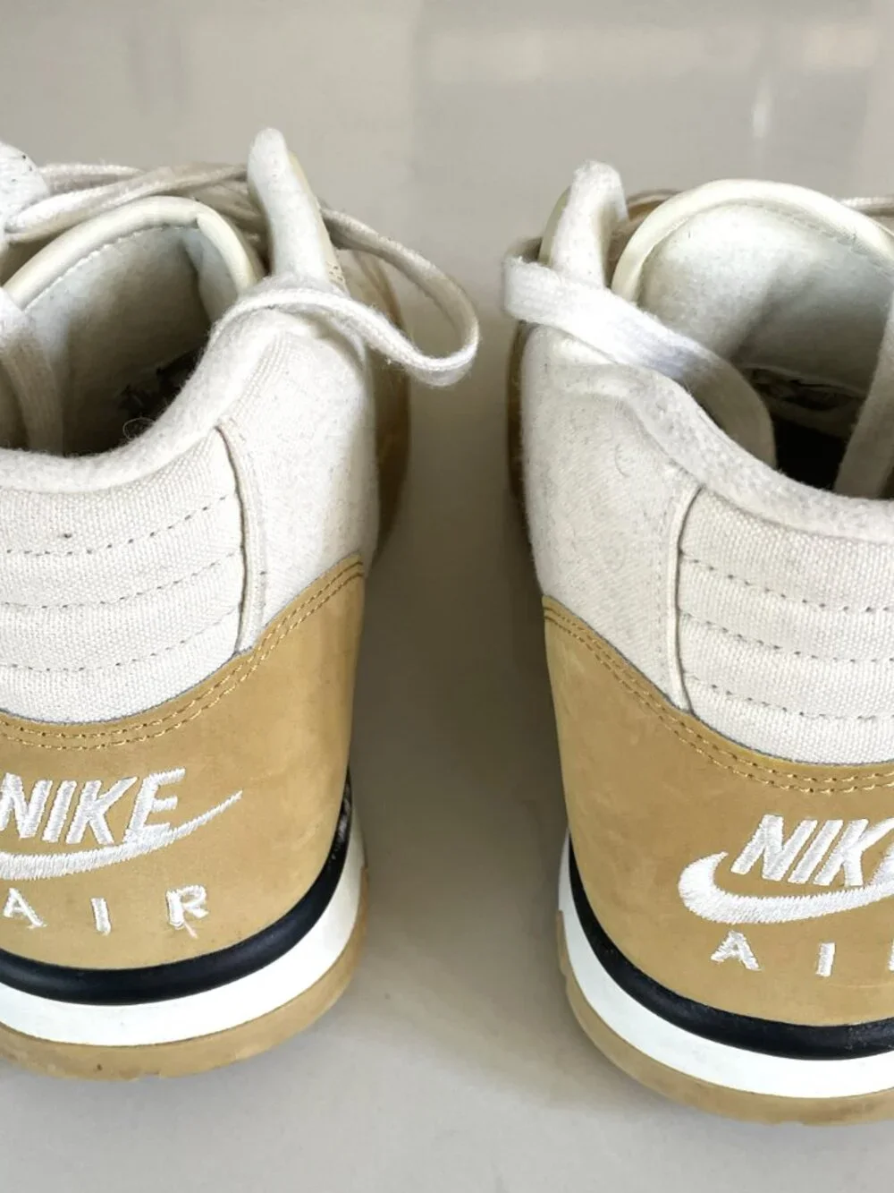 Nike Men’s Air Trainer Shoes Size 9 Coconut Milk DV7201-100